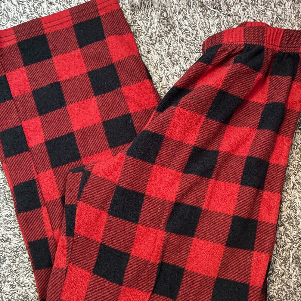Wonder Nation Red and Black Plaid Pajamas size 8‎